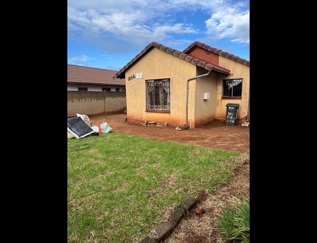 3 BEDROOM PROPERTY TO RENT IN PROTEA GLEN